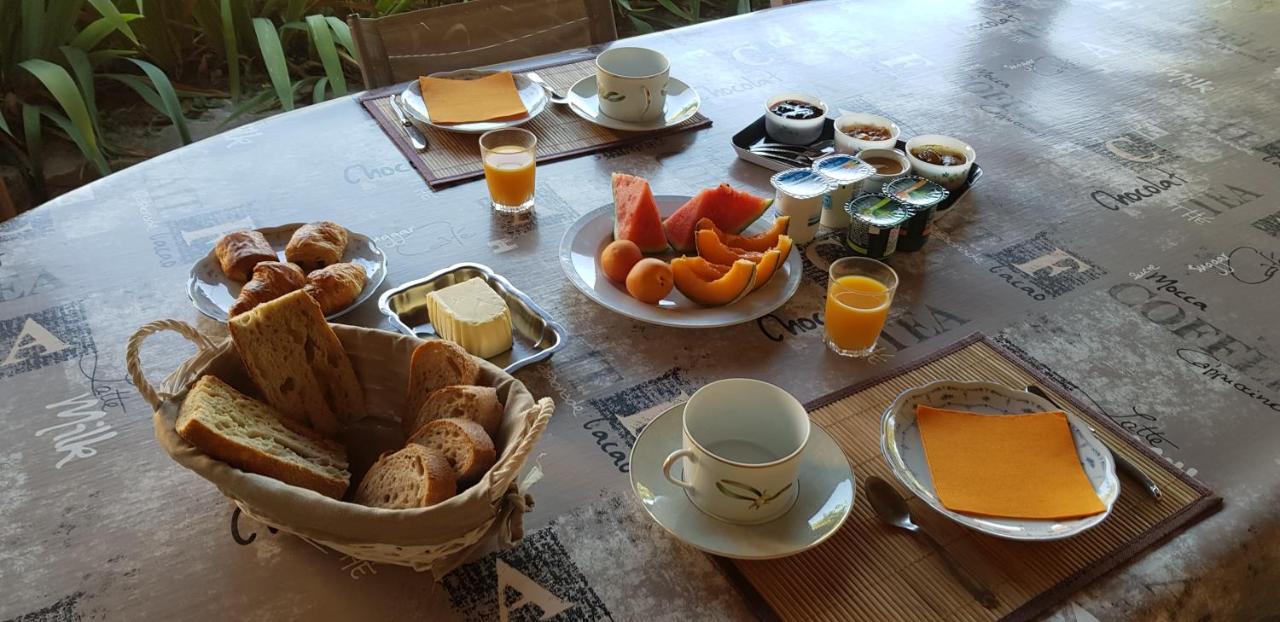 Larroque-Toirac L'Australe B&B 외부 사진